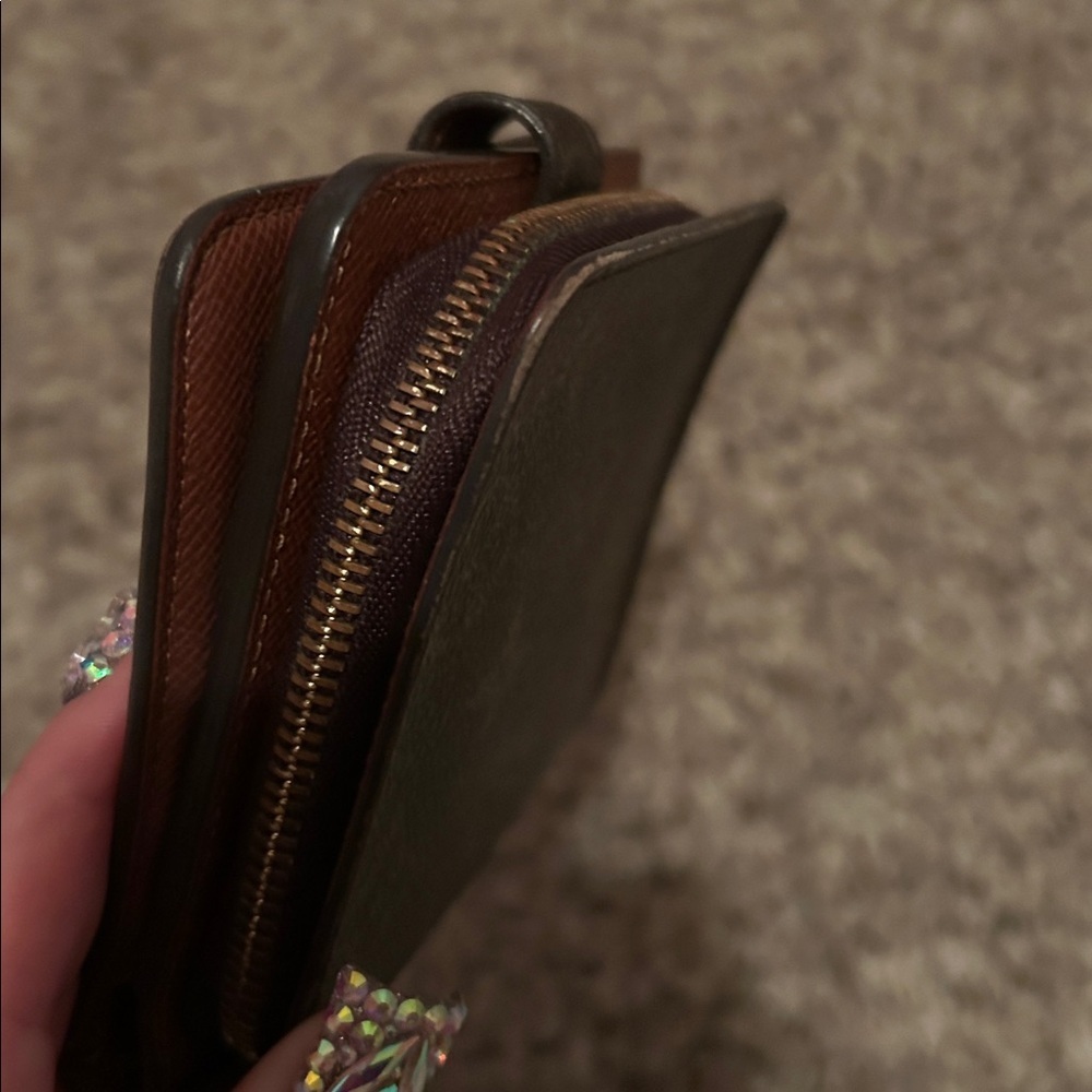 Louis Vuitton Dark Brown Bifold Wallet - Picture 15 of 15